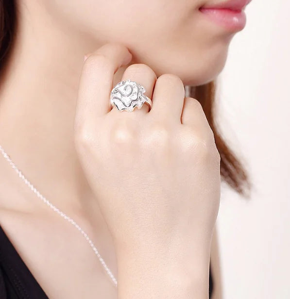 Euro-American Vintage Rose Ring