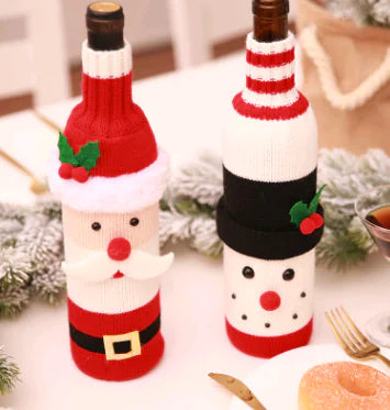 Holiday Wine Sleeve Sets