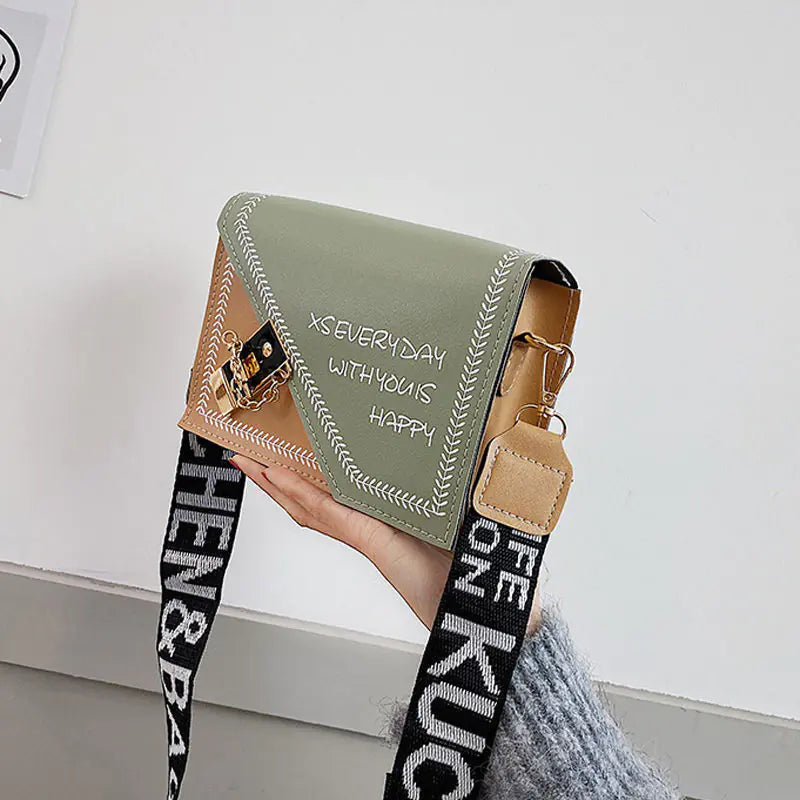 Trendy Compact Chain Shoulder Bag