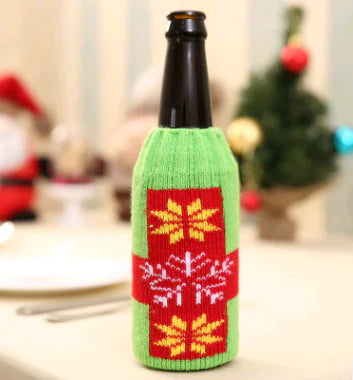 Holiday Wine Sleeve Sets