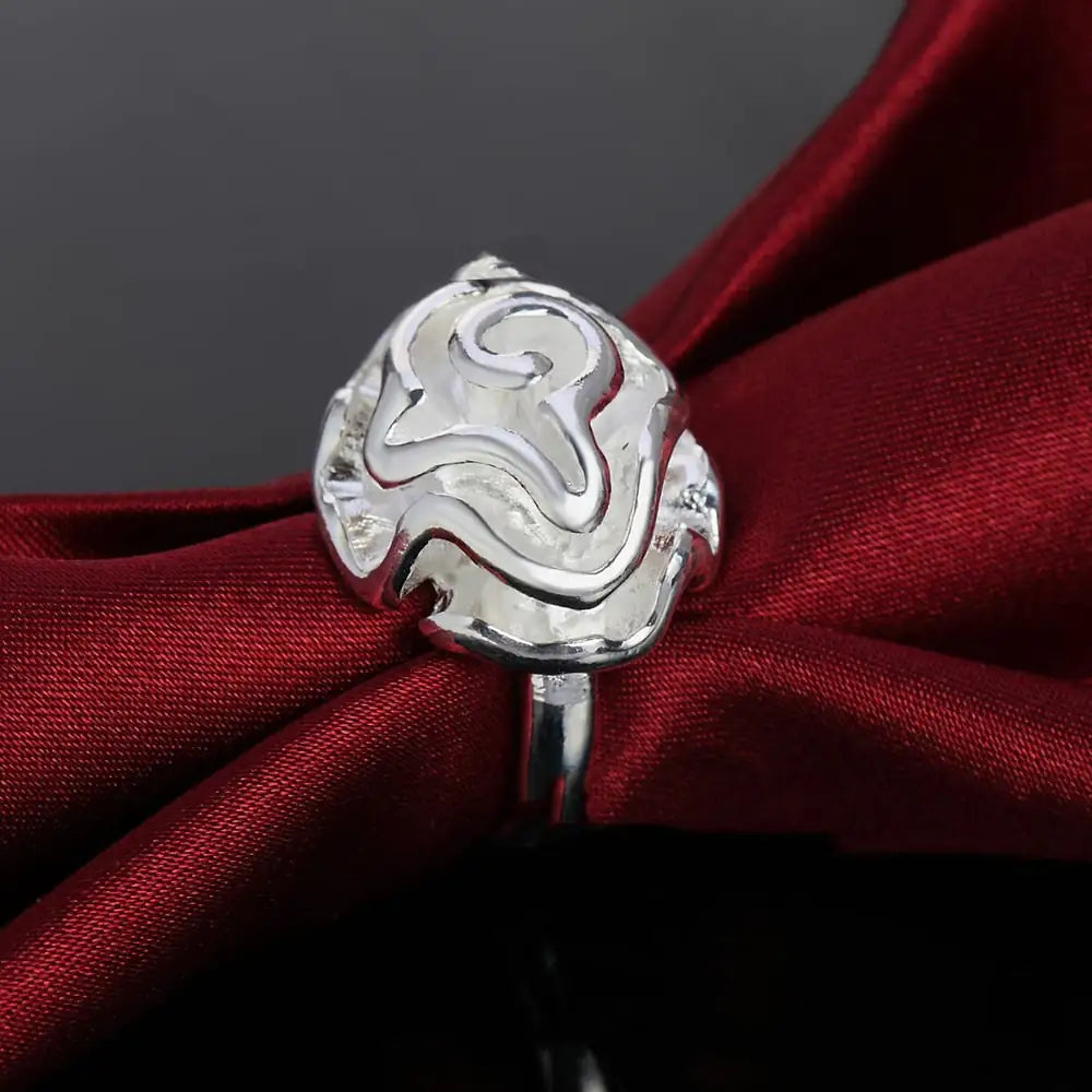 Euro-American Vintage Rose Ring